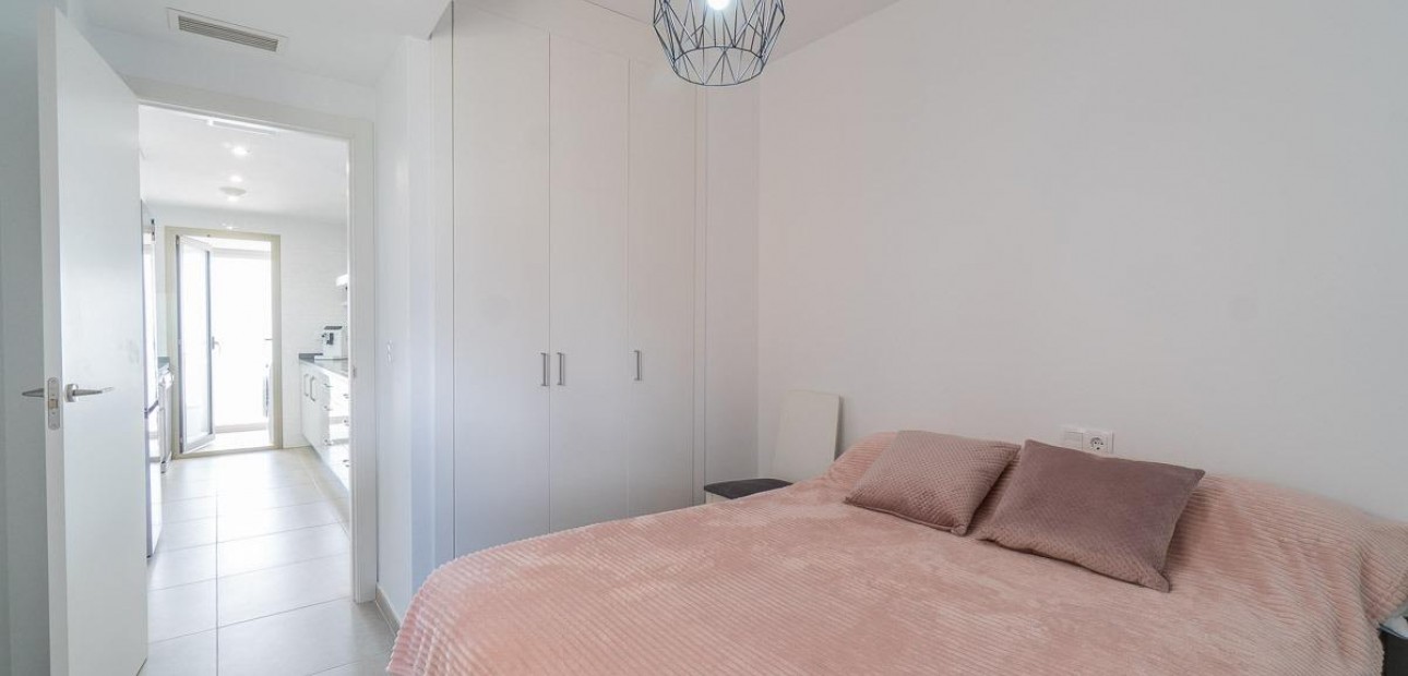 Sale - Apartment / flat -
Orihuela Costa - Los Dolses