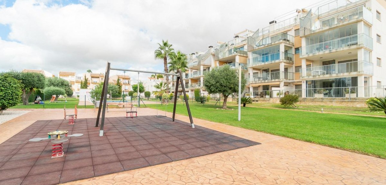 Sale - Apartment / flat -
Orihuela Costa - Los Dolses
