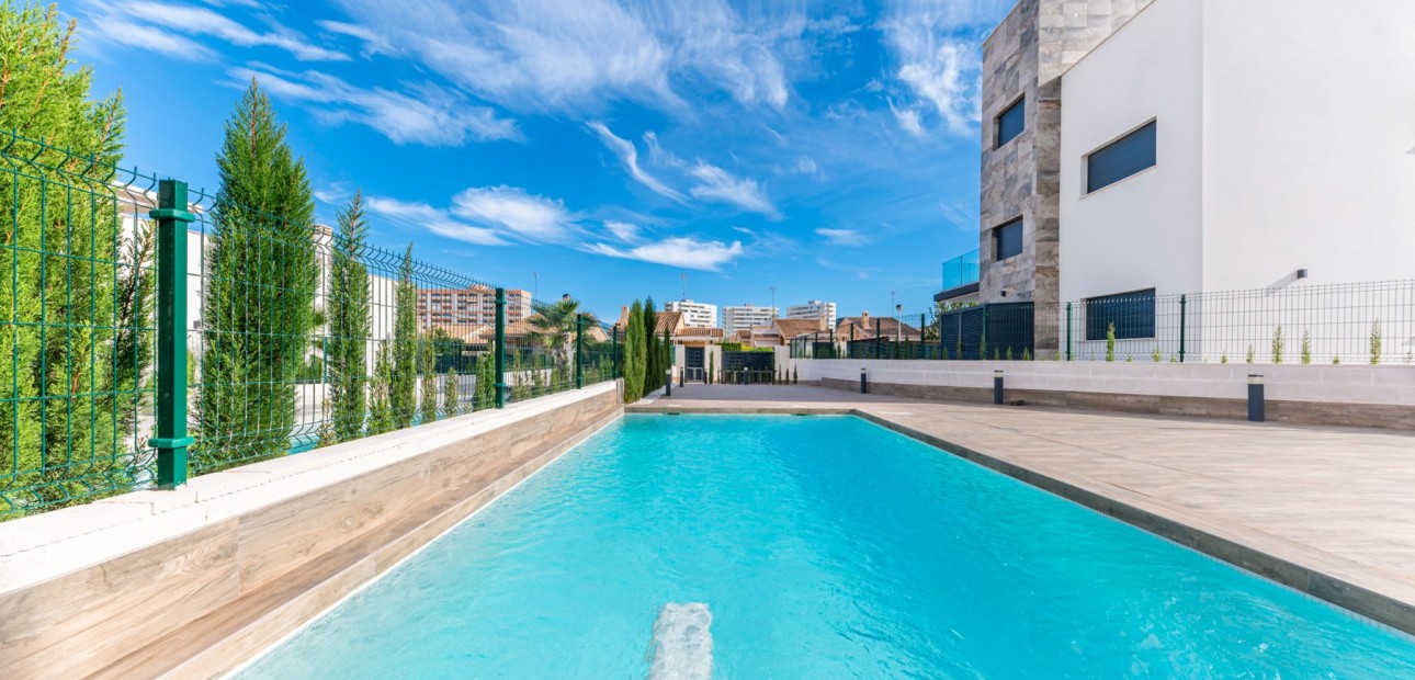 Nueva construcción  - Laguna Azul Villa -
La Manga del Mar Menor - Playa Honda