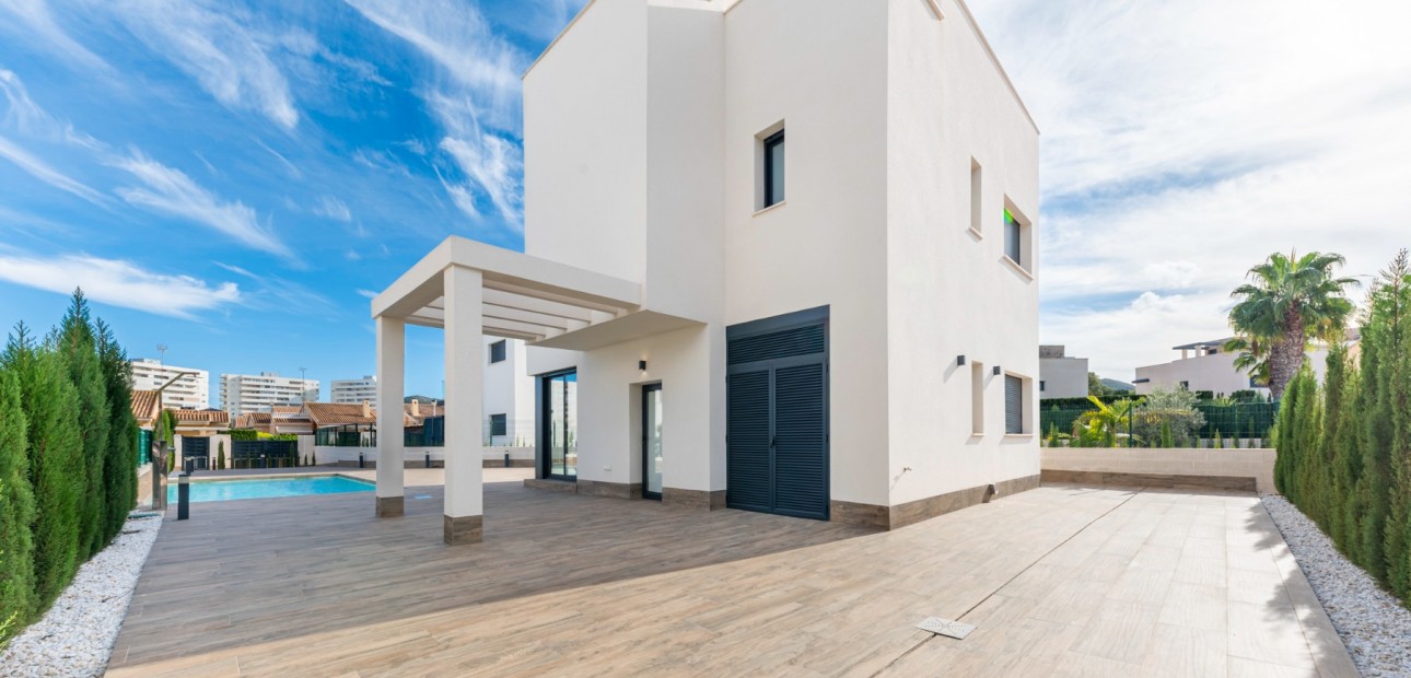 Nueva construcción  - Laguna Azul Villa -
La Manga del Mar Menor - Playa Honda