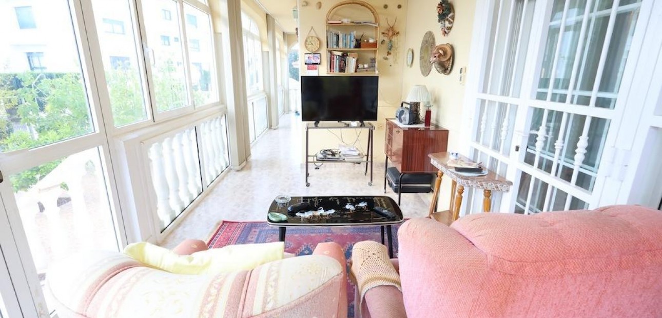 Venta - Villa -
Orihuela Costa - Villamartín-Las Filipinas