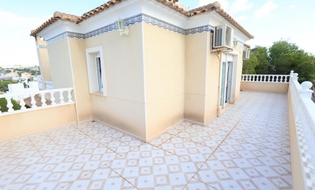 Venta - Villa -
Orihuela Costa - Villamartín-Las Filipinas