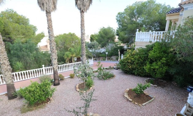 Venta - Villa -
Orihuela Costa - Villamartín-Las Filipinas