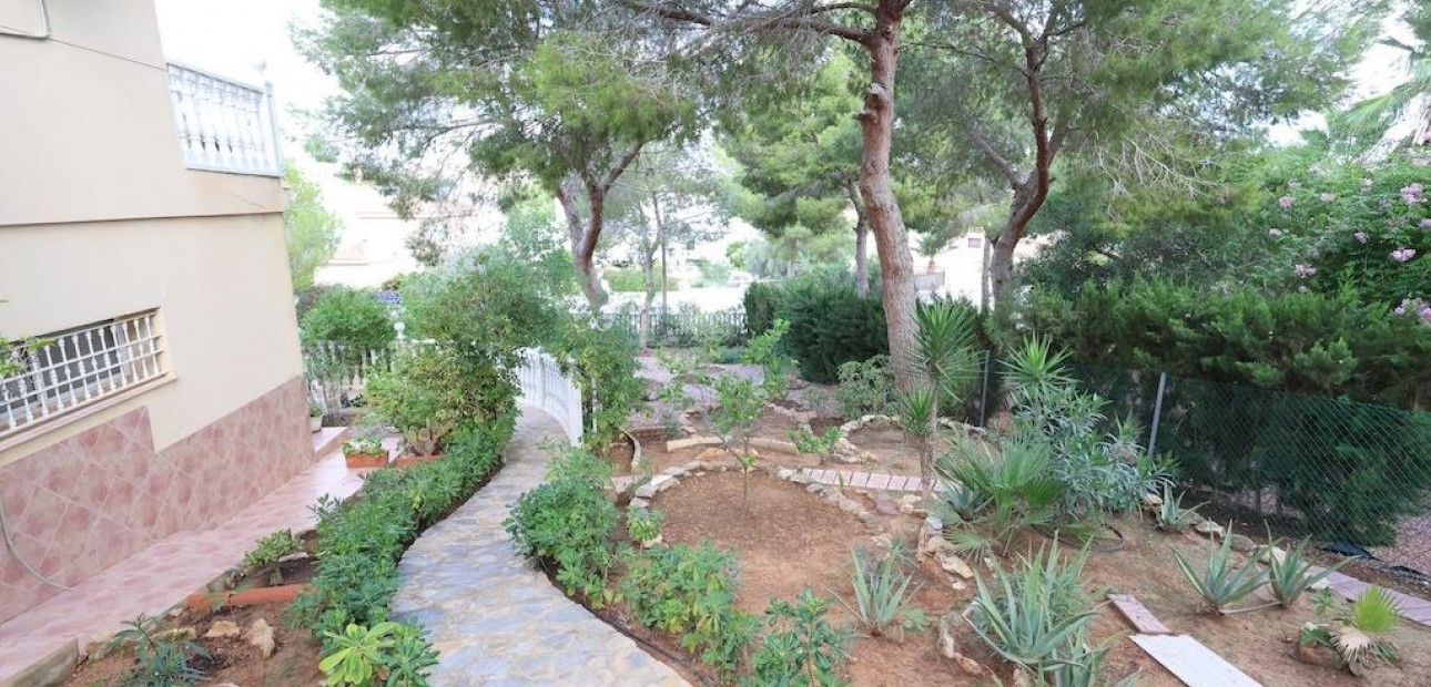 Venta - Villa -
Orihuela Costa - Villamartín-Las Filipinas