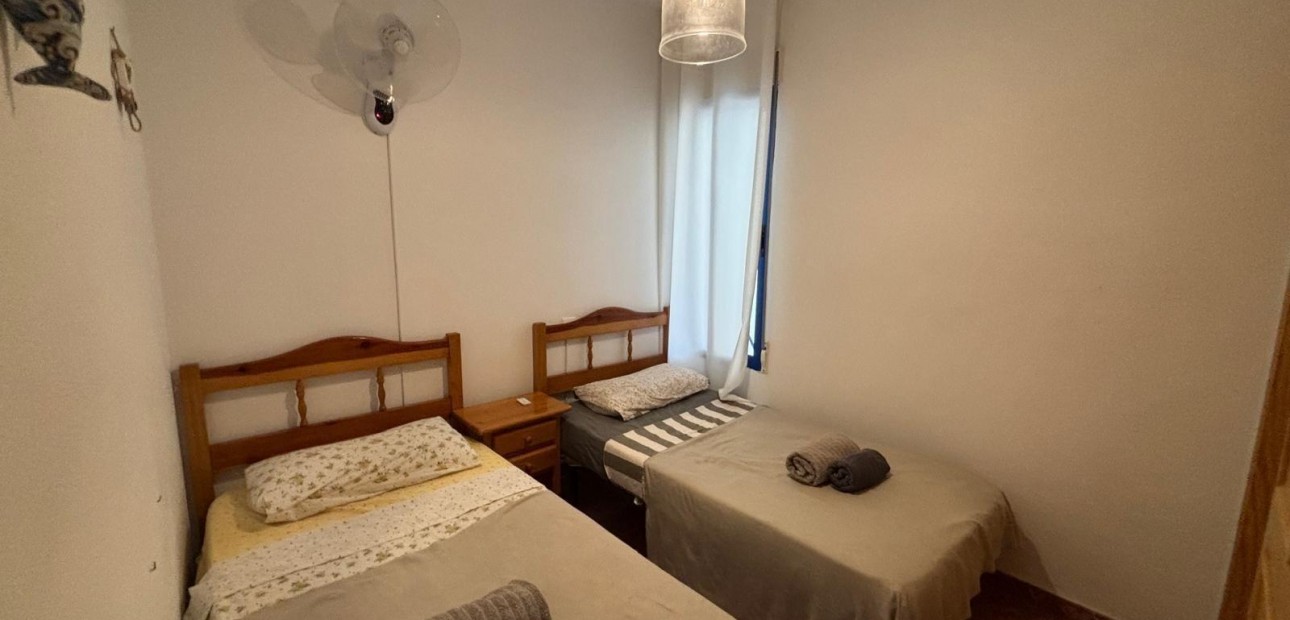 Venta - Apartamento / piso -
Torrevieja - Centro