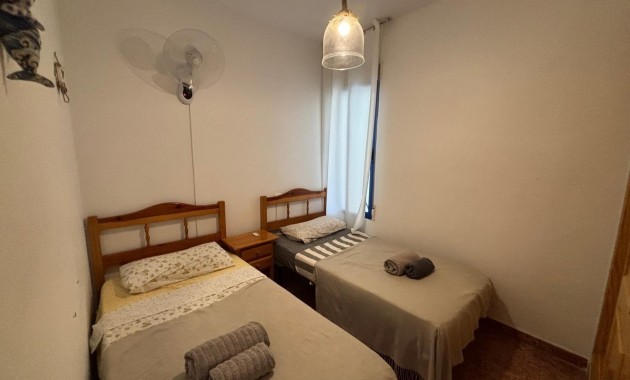 Venta - Apartamento / piso -
Torrevieja - Centro