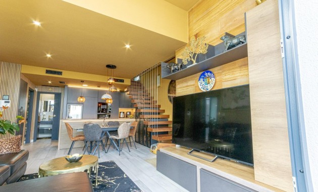 Venta - Villa -
Orihuela Costa - Lomas de Cabo Roig