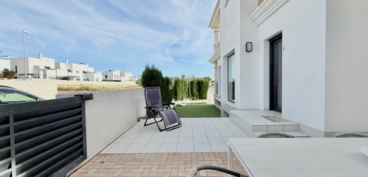 Venta - Adosado -
Ciudad Quesada - Lo Marabu