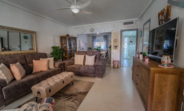 Venta - Adosado -
Ciudad Quesada - Lo Marabu