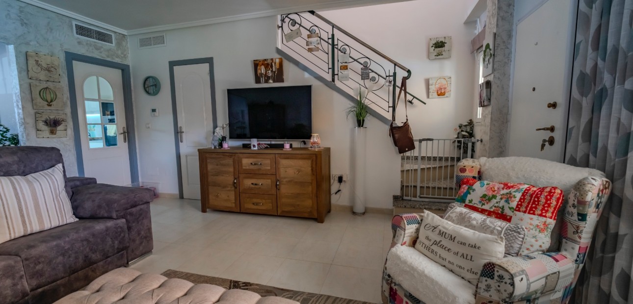 Venta - Adosado -
Ciudad Quesada - Lo Marabu