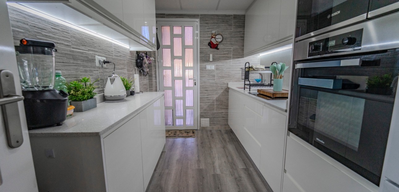 Venta - Adosado -
Ciudad Quesada - Lo Marabu