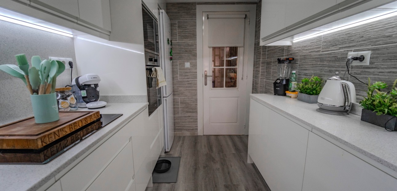 Venta - Adosado -
Ciudad Quesada - Lo Marabu