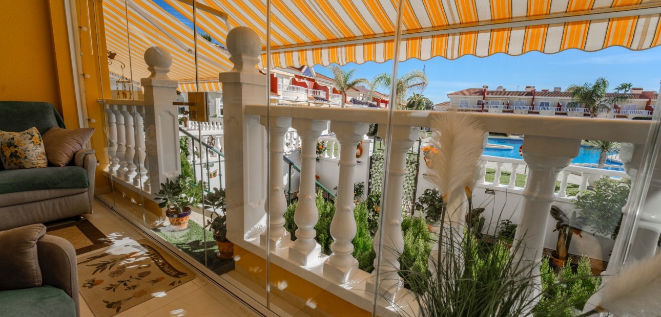 Venta - Adosado -
Ciudad Quesada - Lo Marabu