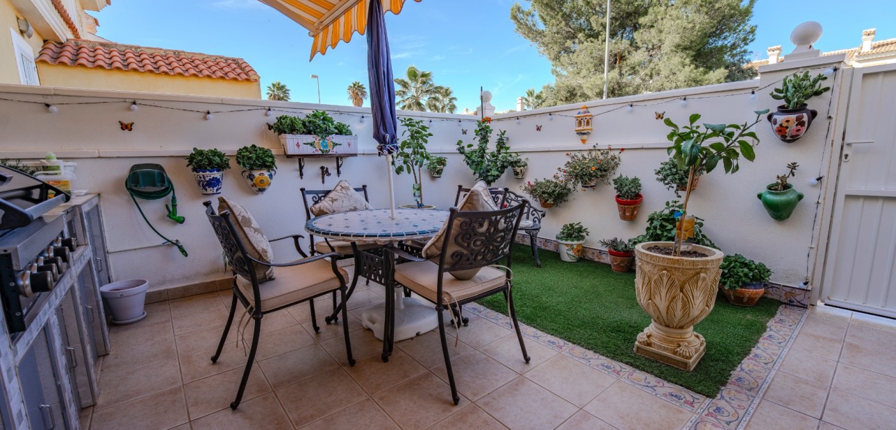 Venta - Adosado -
Ciudad Quesada - Lo Marabu