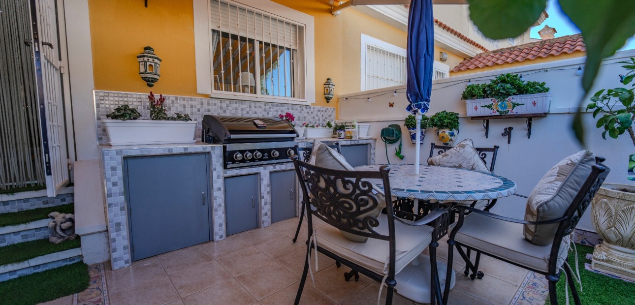 Venta - Adosado -
Ciudad Quesada - Lo Marabu