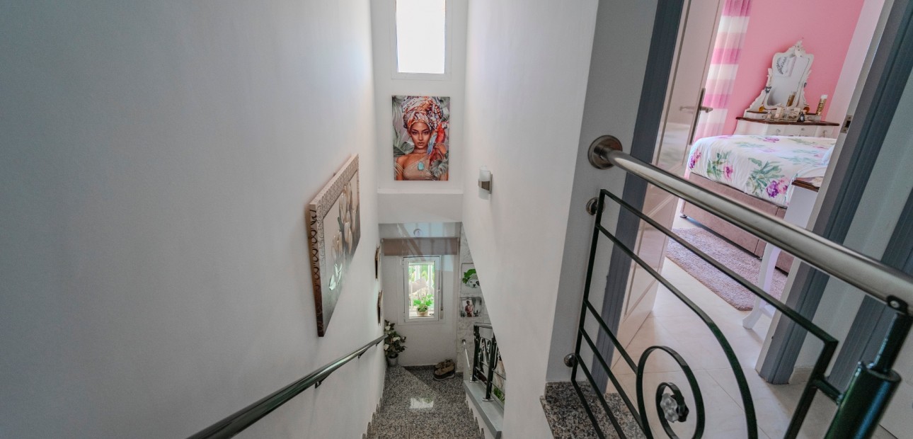 Venta - Adosado -
Ciudad Quesada - Lo Marabu