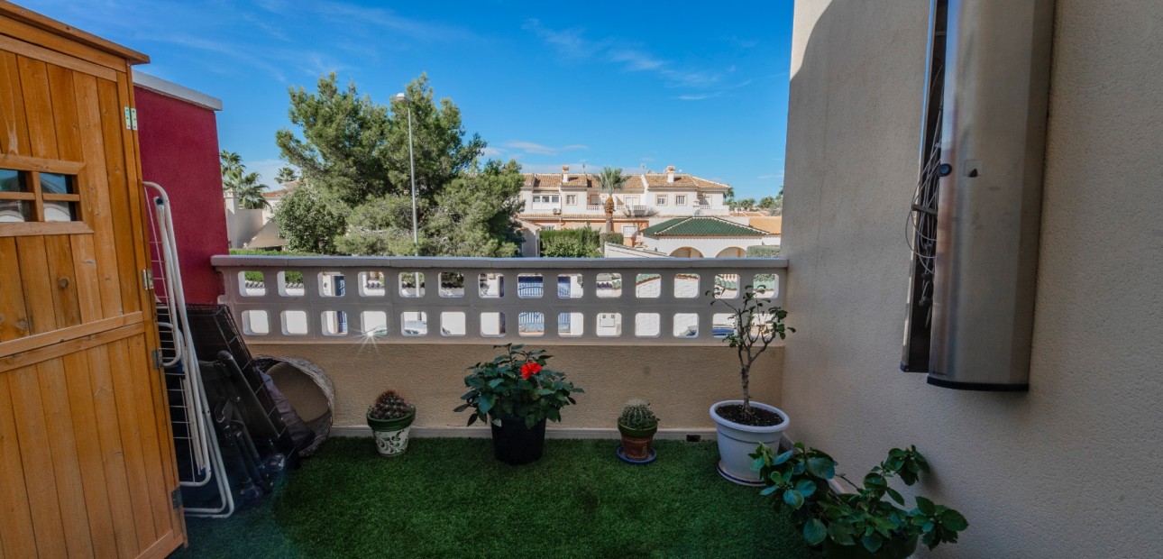 Venta - Adosado -
Ciudad Quesada - Lo Marabu