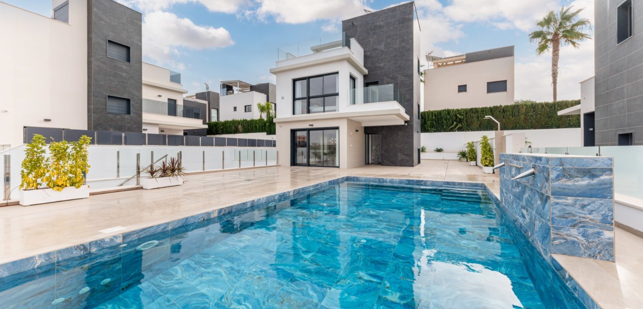 Venta - Modelo Silvia -
Orihuela Costa - Dehesa de campoamor