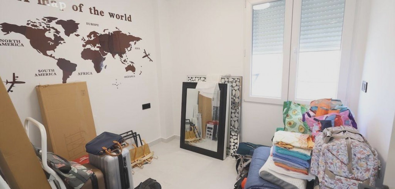 Sale - Apartment / flat -
Pilar de la Horadada - Zona Pueblo