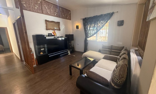 Sale - Villa -
Orihuela Costa - Playa Flamenca Norte