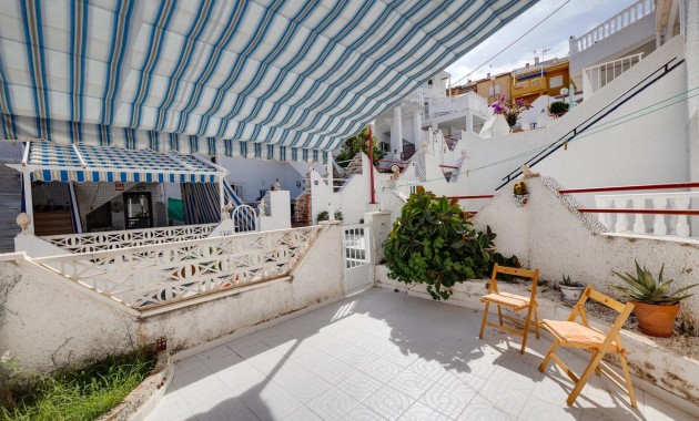 Sale - Bungalow -
Torrevieja - La Mata