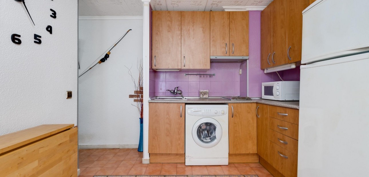 Sale - Bungalow -
Torrevieja - La Mata