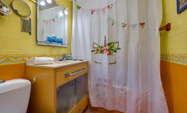 Sale - Bungalow -
Torrevieja - La Mata