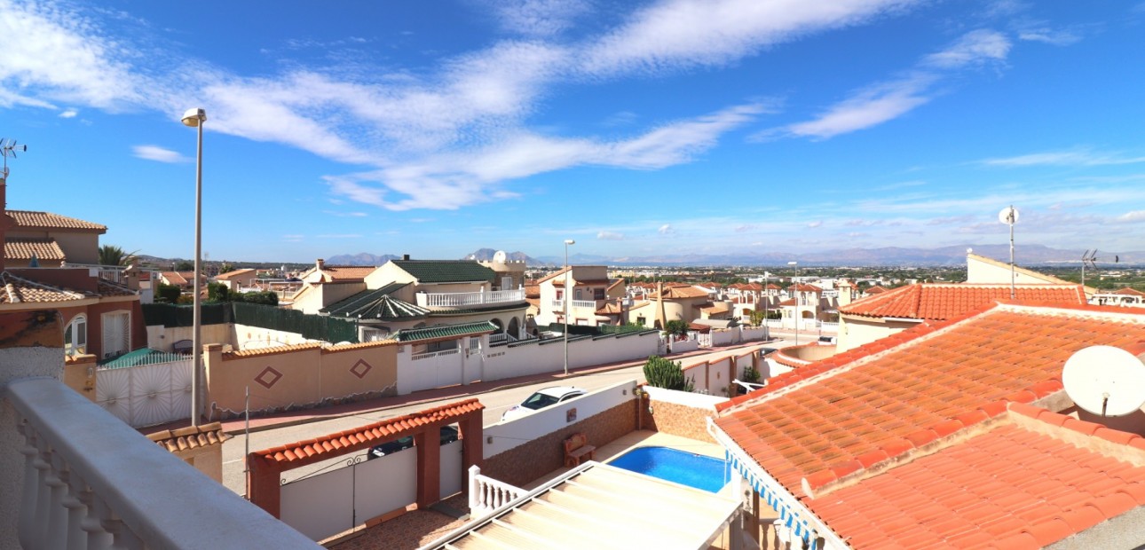 Sale - Detached Villa -
Benimar - Benimar II