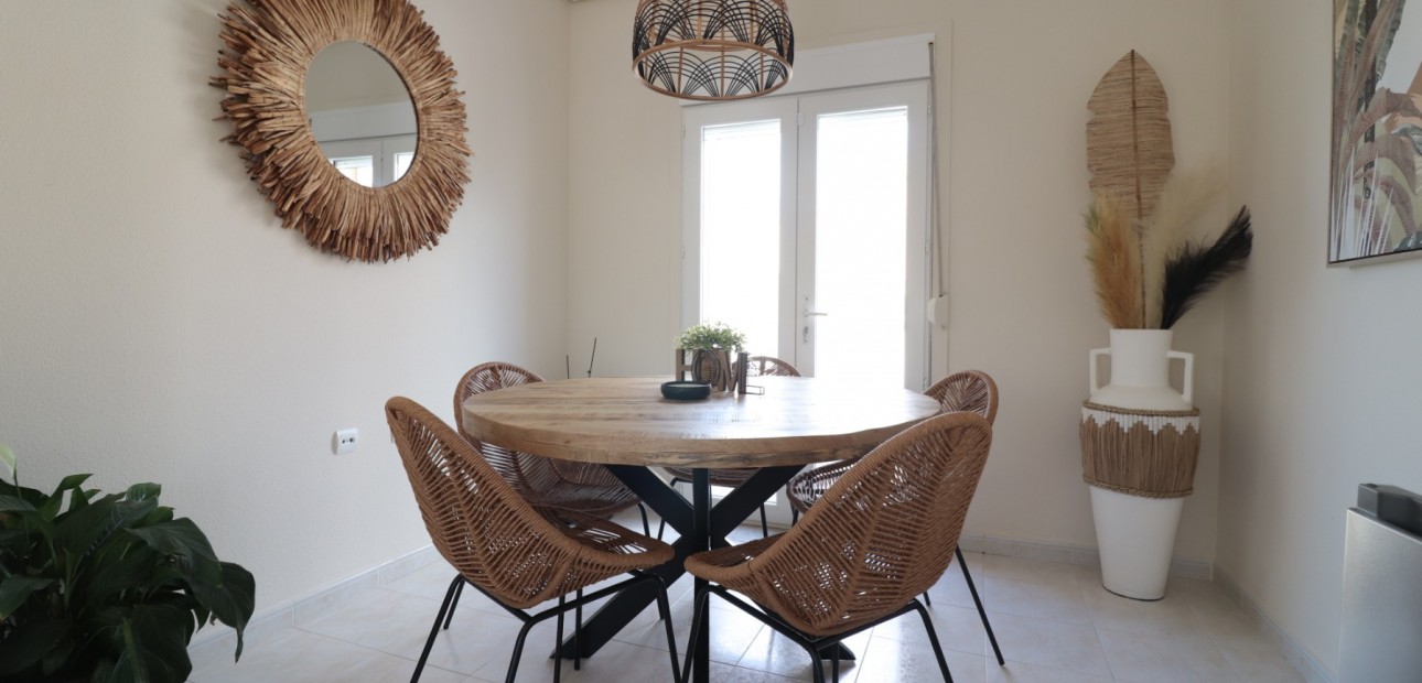 Sale - Detached Villa -
Benimar - Benimar II