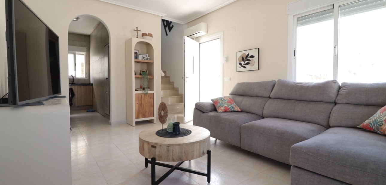 Sale - Detached Villa -
Benimar - Benimar II