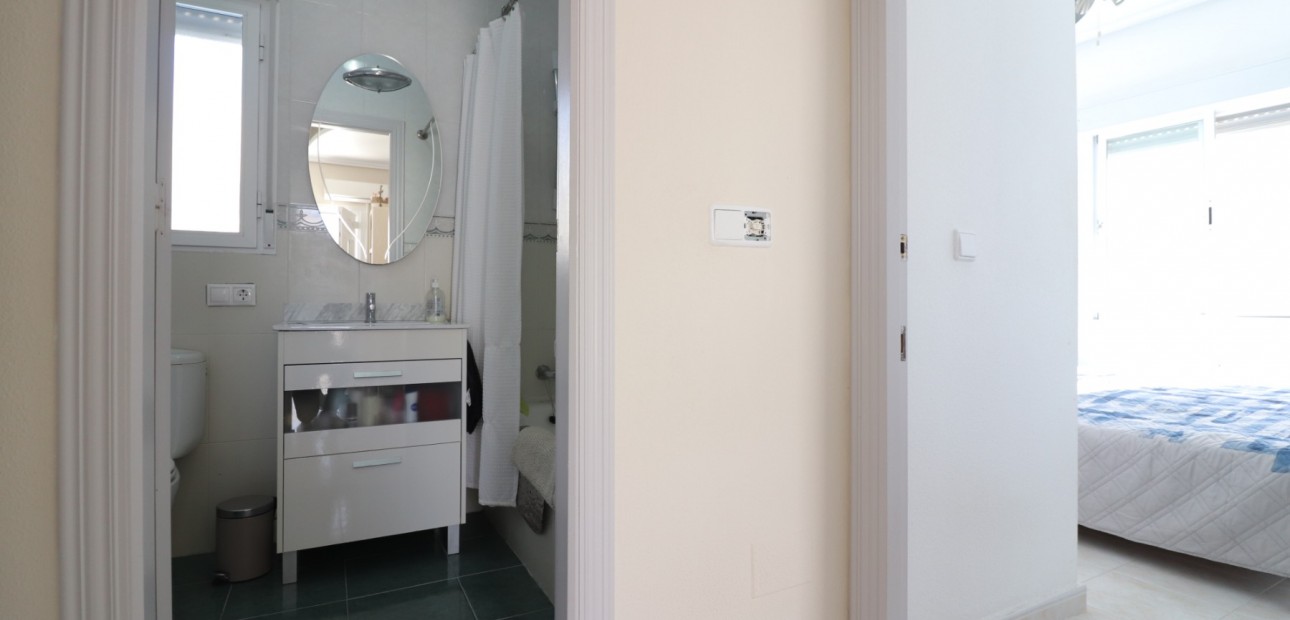 Sale - Detached Villa -
Benimar - Benimar II