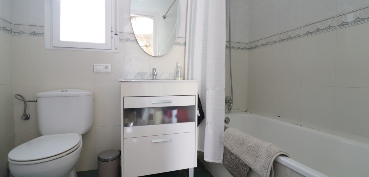 Sale - Detached Villa -
Benimar - Benimar II