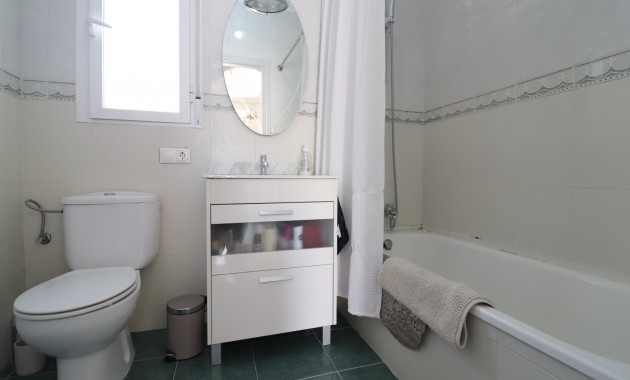 Sale - Detached Villa -
Benimar - Benimar II