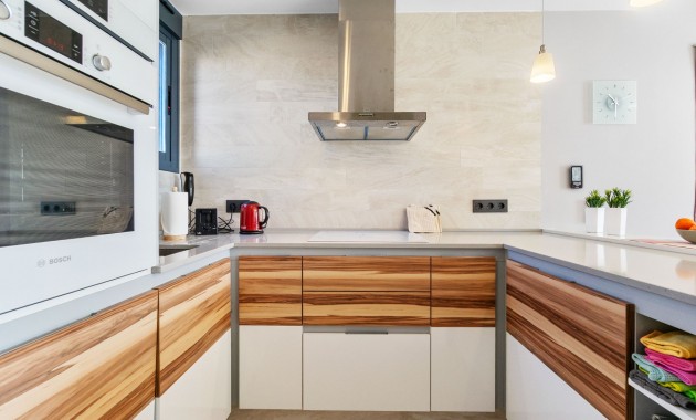 Sale - Apartment / flat -
Torrevieja - Punta Prima