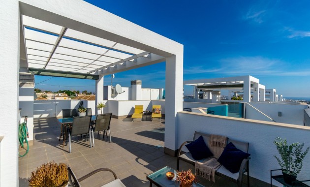 Sale - Apartment / flat -
Torrevieja - Punta Prima