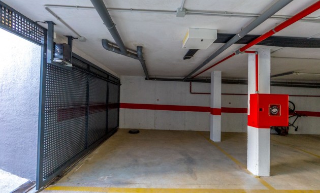 Sale - Apartment / flat -
Torrevieja - Punta Prima