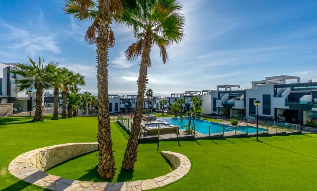 Sale - Apartment / flat -
Torrevieja - Punta Prima