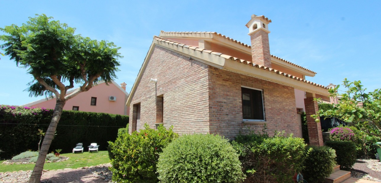 Sale - Detached Villa -
Algorfa - La Finca Golf Resort