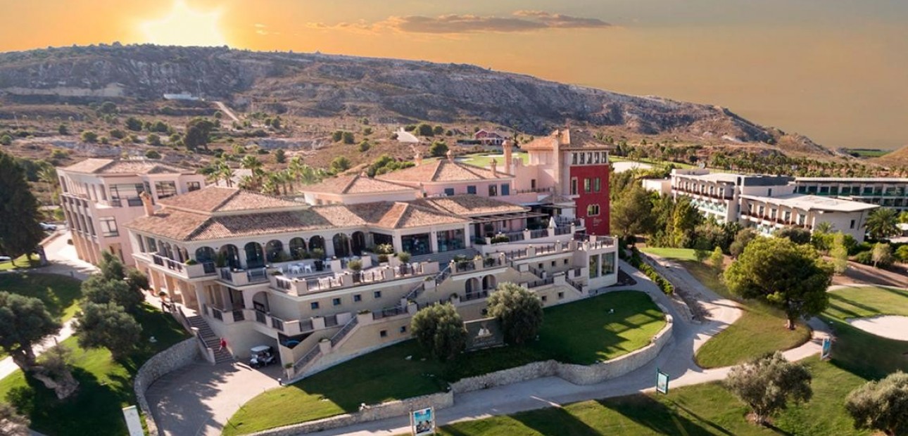 Sale - Detached Villa -
Algorfa - La Finca Golf Resort