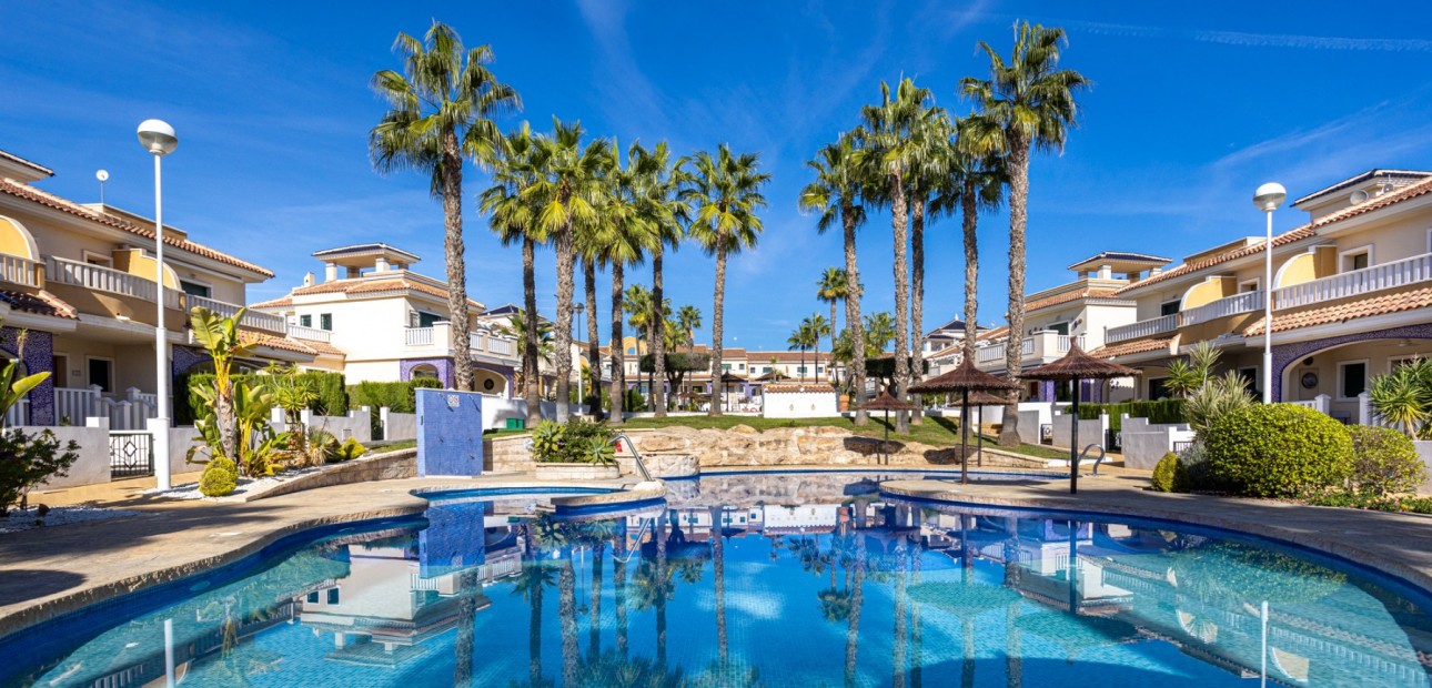 Sale - Apartment Ground Floor Apartment -
Ciudad Quesada - Doña Pepa