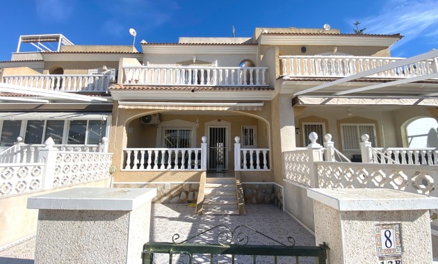 Sale - Townhouse -
Benijofar - Monte Azul