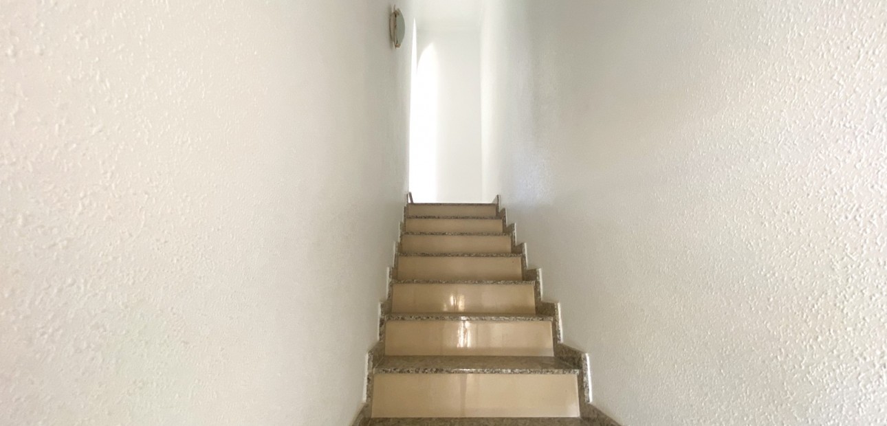 Sale - Townhouse -
Benijofar - Monte Azul