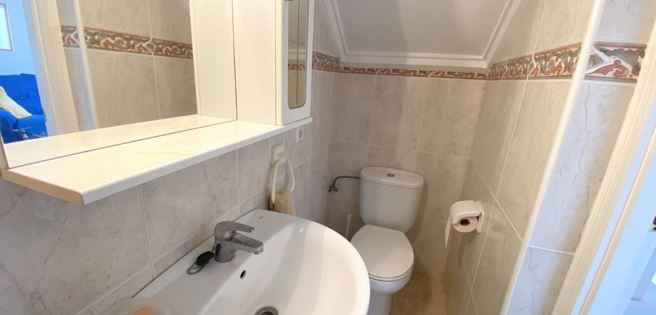 Sale - Townhouse -
Benijofar - Monte Azul