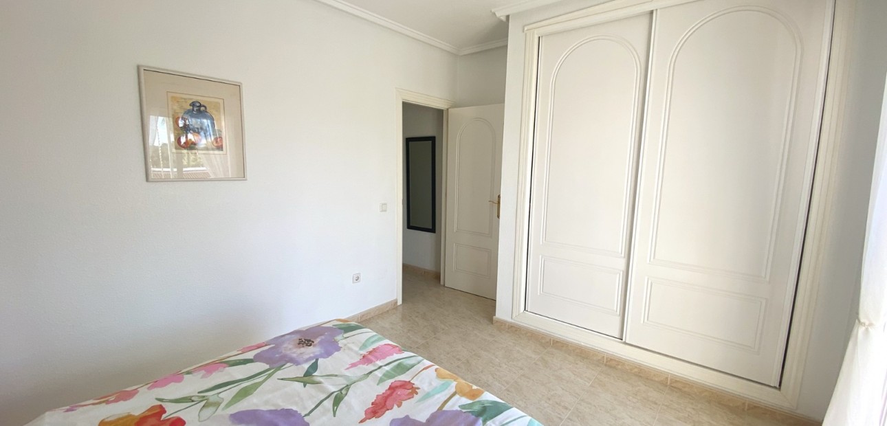 Sale - Townhouse -
Benijofar - Monte Azul