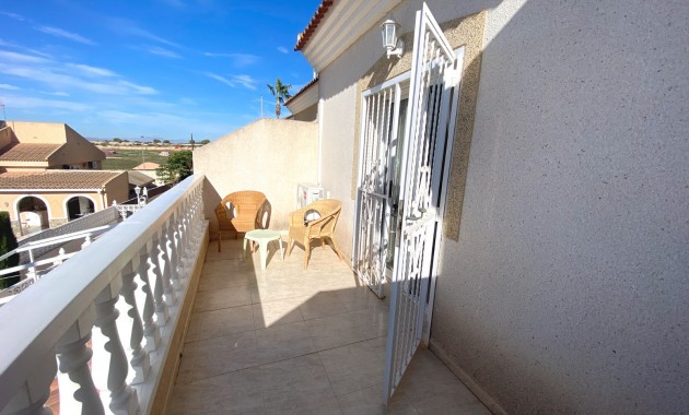 Sale - Townhouse -
Benijofar - Monte Azul