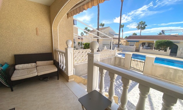 Sale - Townhouse -
Benijofar - Monte Azul