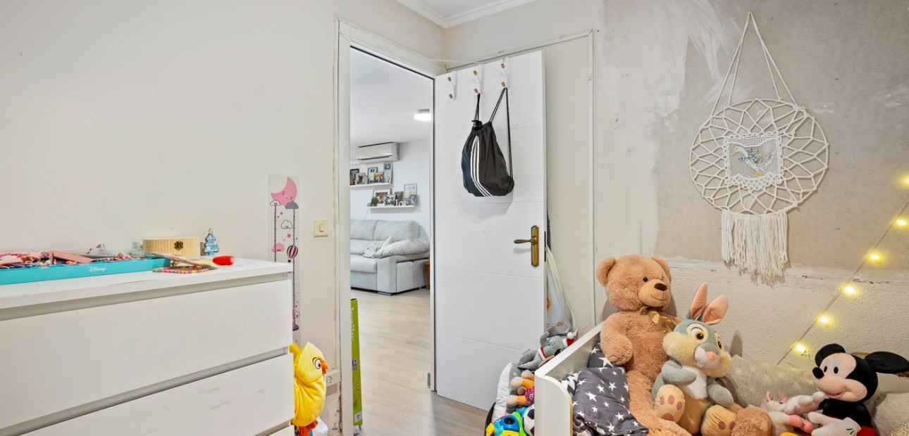 Sale - Townhouse -
Torrevieja - La Siesta