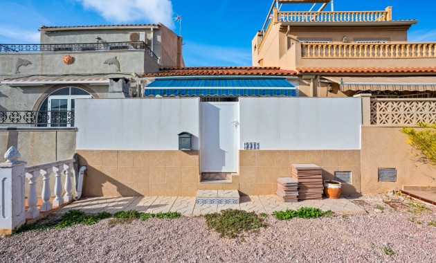 Sale - Townhouse -
Torrevieja - La Siesta