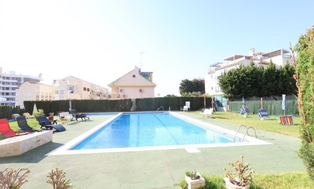 Venta - Commercial Unit -
Orihuela Costa - La Zenia