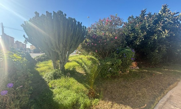 Sale - Villa -
Orihuela Costa - Playa Flamenca Norte